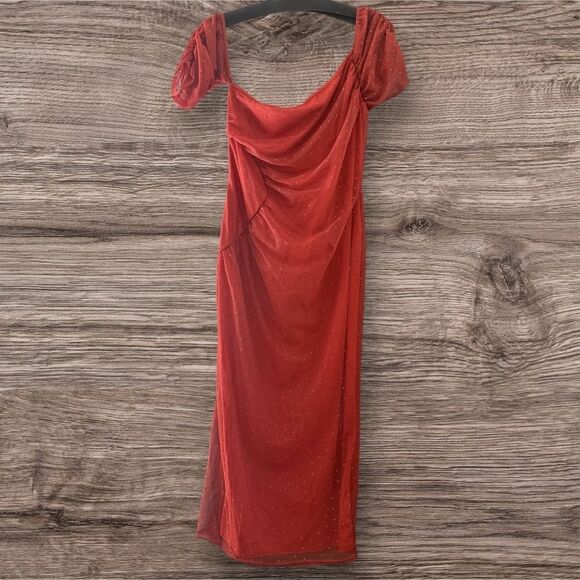 Sophisticated ASOS Off-Shoulder Burnt Orange Rust Polka Dot Overlay Long Dress - Picture 2 of 6